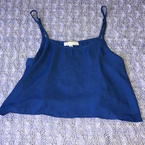 Blue cropped flowy tank